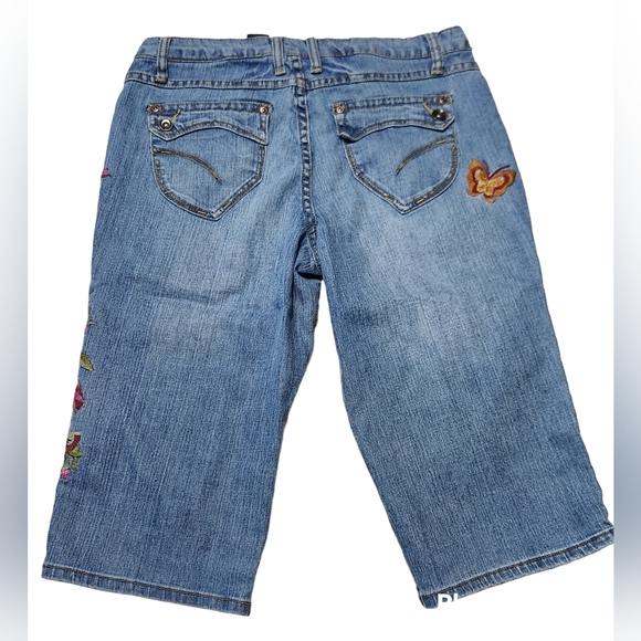 Retro ZD Clothing Embroidered Jean Capris, sz 12 - Picture 2 of 5